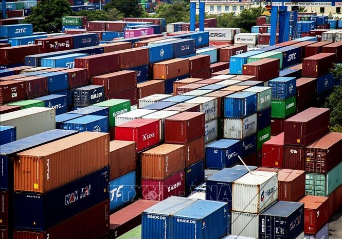 SỬ DỤNG HIỆU QUẢ NGUỒN LỰC ĐỂ THÚC ĐẨY XUẤT NHẬP KHẨU HÀNG HÓA