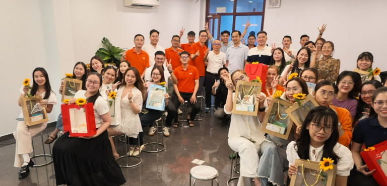 nPL Logistics mừng ngày 20/10